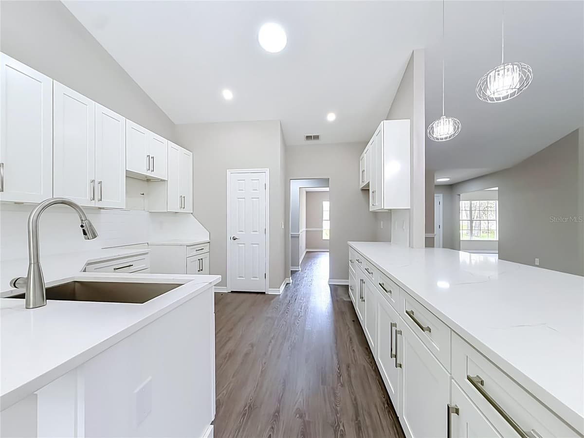 213 LINDER DRIVE — photo 25 of 52
