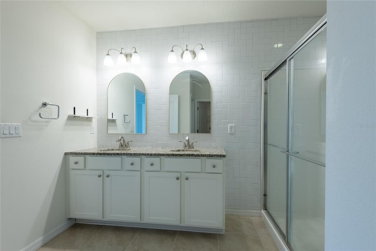 2433 WHITE POPPY DRIVE — photo 34 of 40