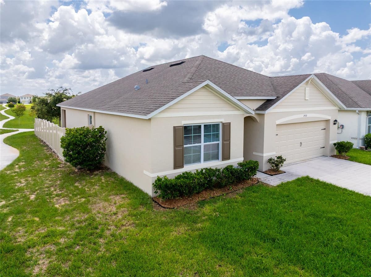 2433 WHITE POPPY DRIVE — photo 3 of 40