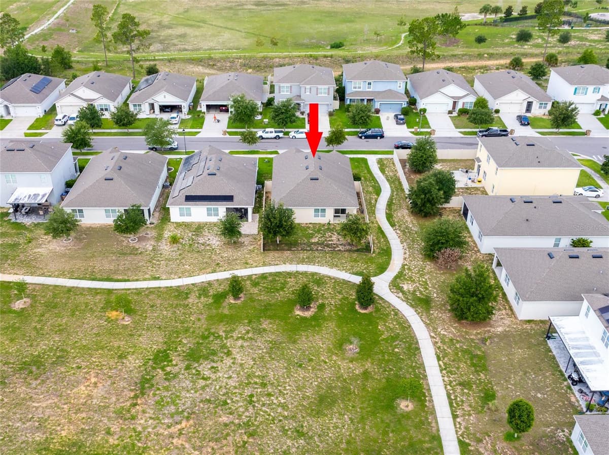 2433 WHITE POPPY DRIVE — photo 38 of 40