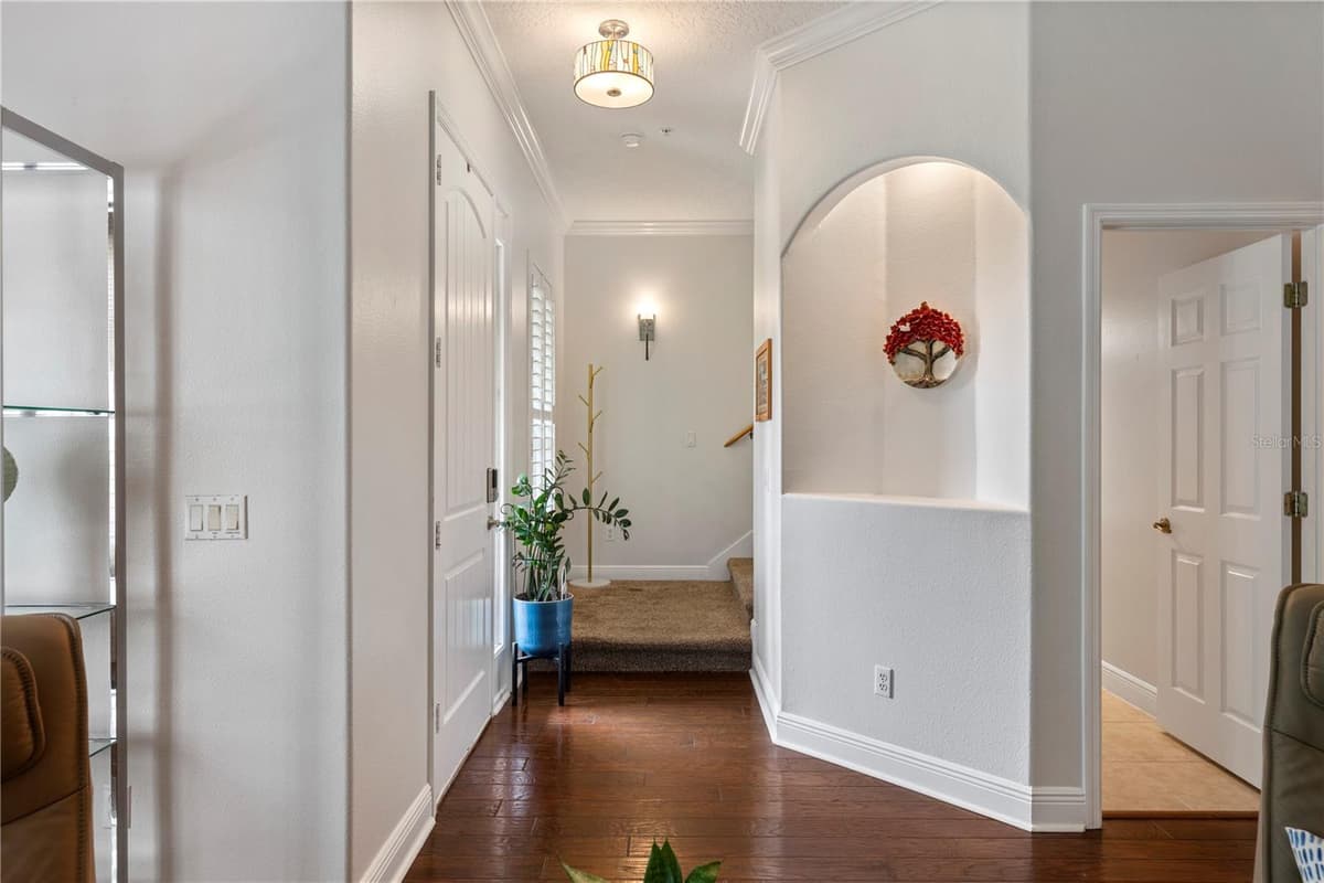 1132 CHARMING STREET — photo 6 of 39