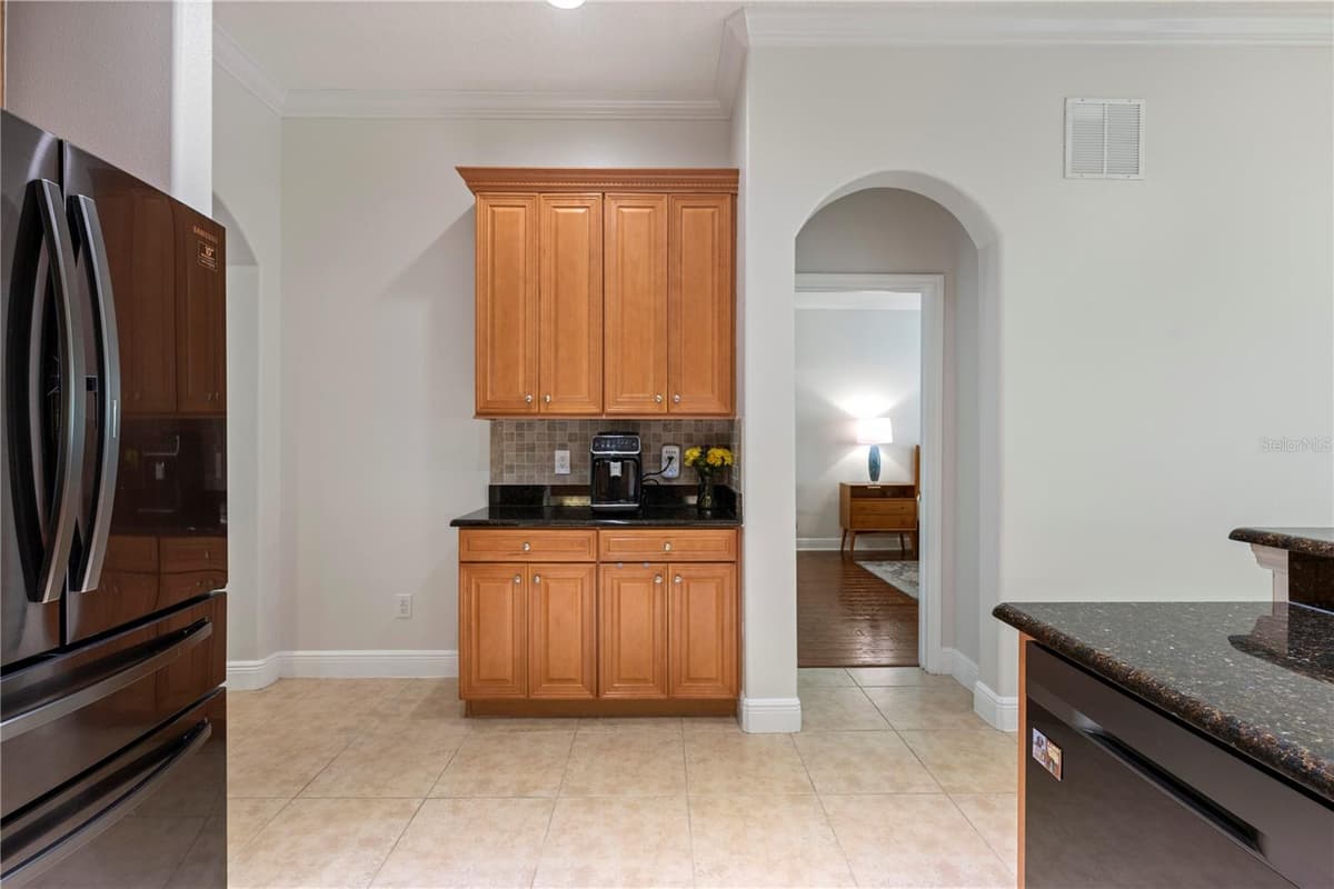 1132 CHARMING STREET — photo 18 of 39
