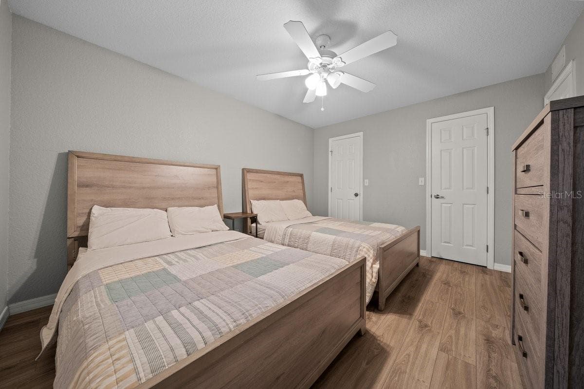 4 HIALEAH DRIVE — photo 85 of 95