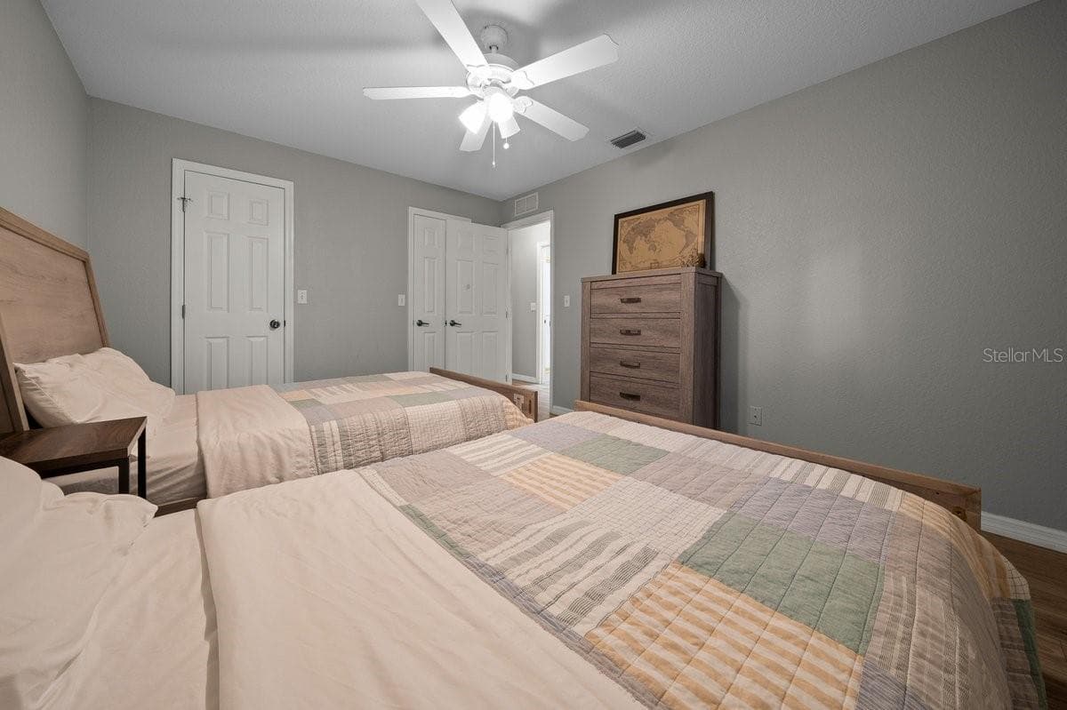4 HIALEAH DRIVE — photo 86 of 95
