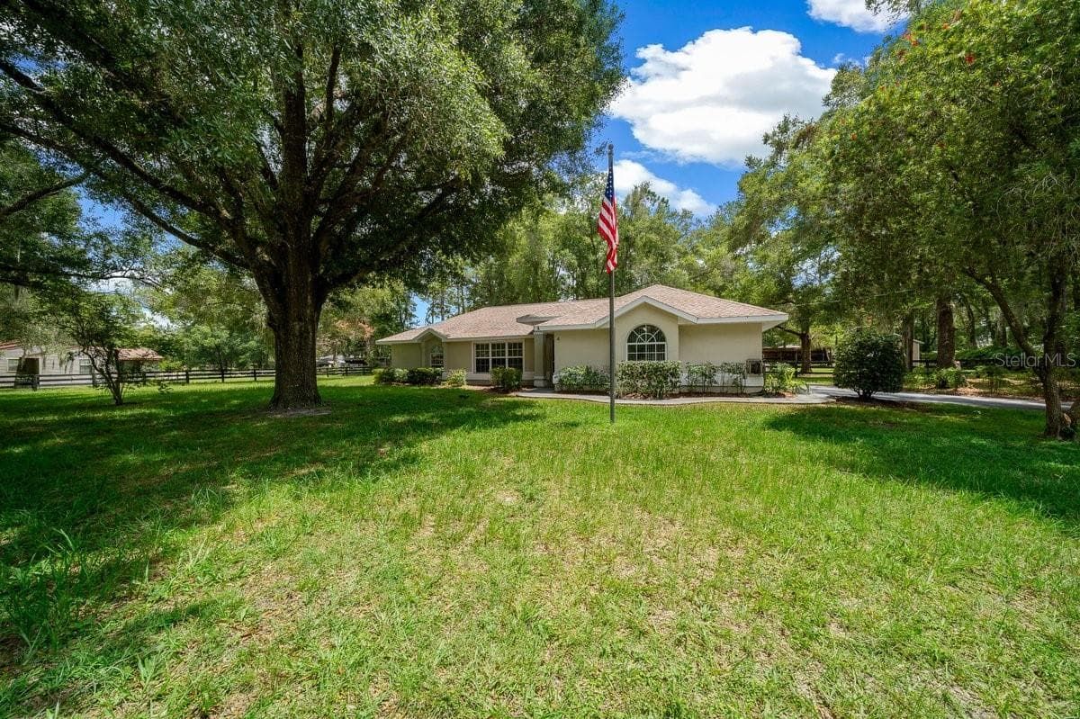 4 HIALEAH DRIVE — photo 30 of 95