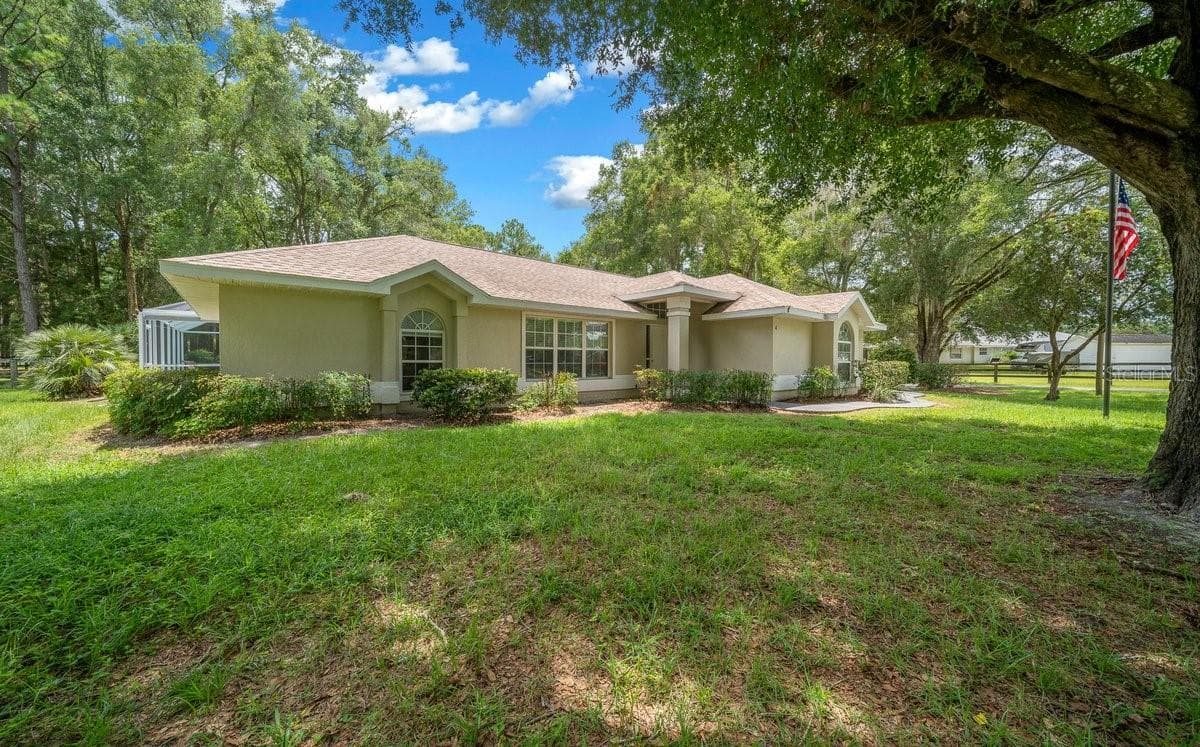 4 HIALEAH DRIVE — photo 34 of 95