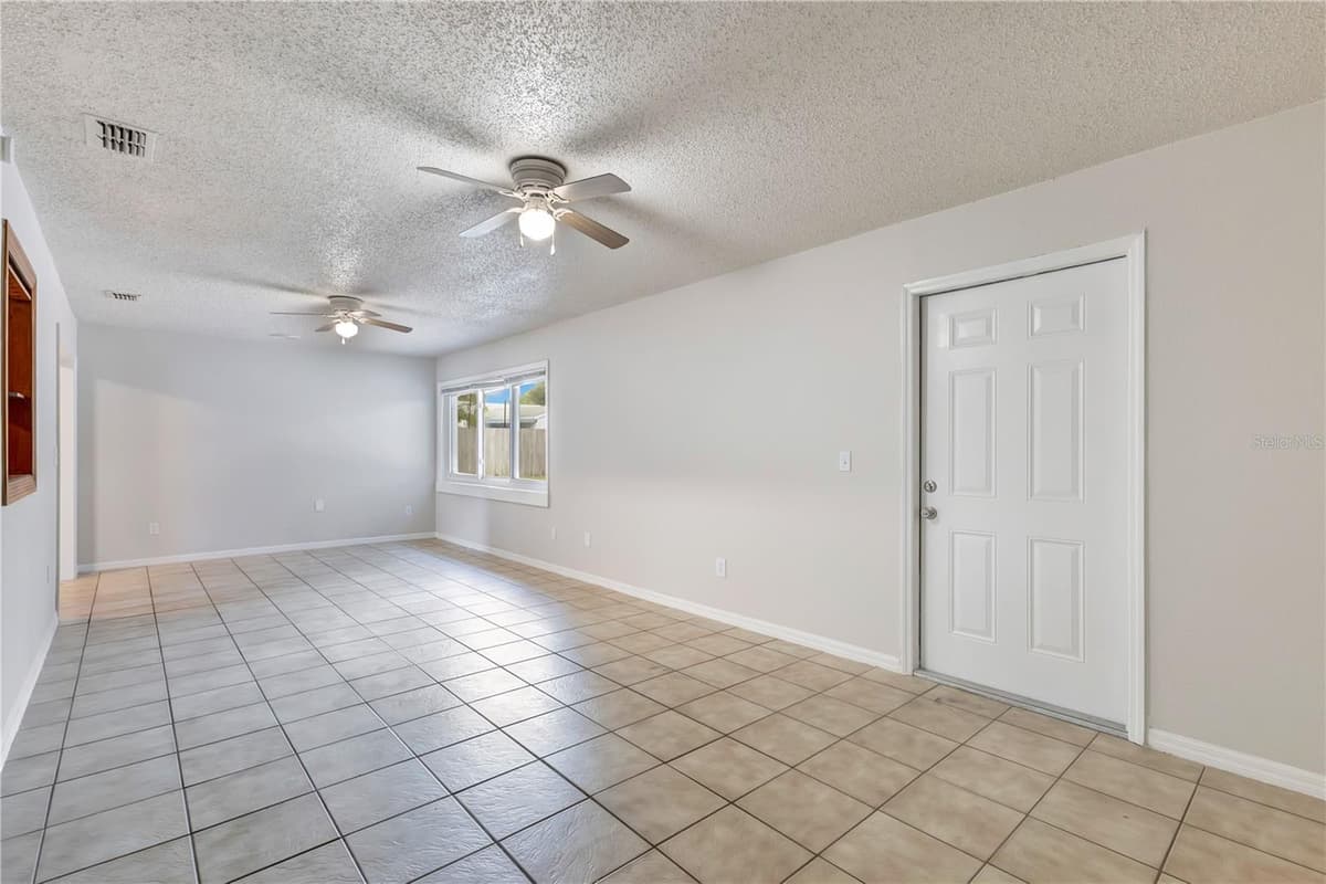 1111 CABALLERO ROAD — photo 10 of 31