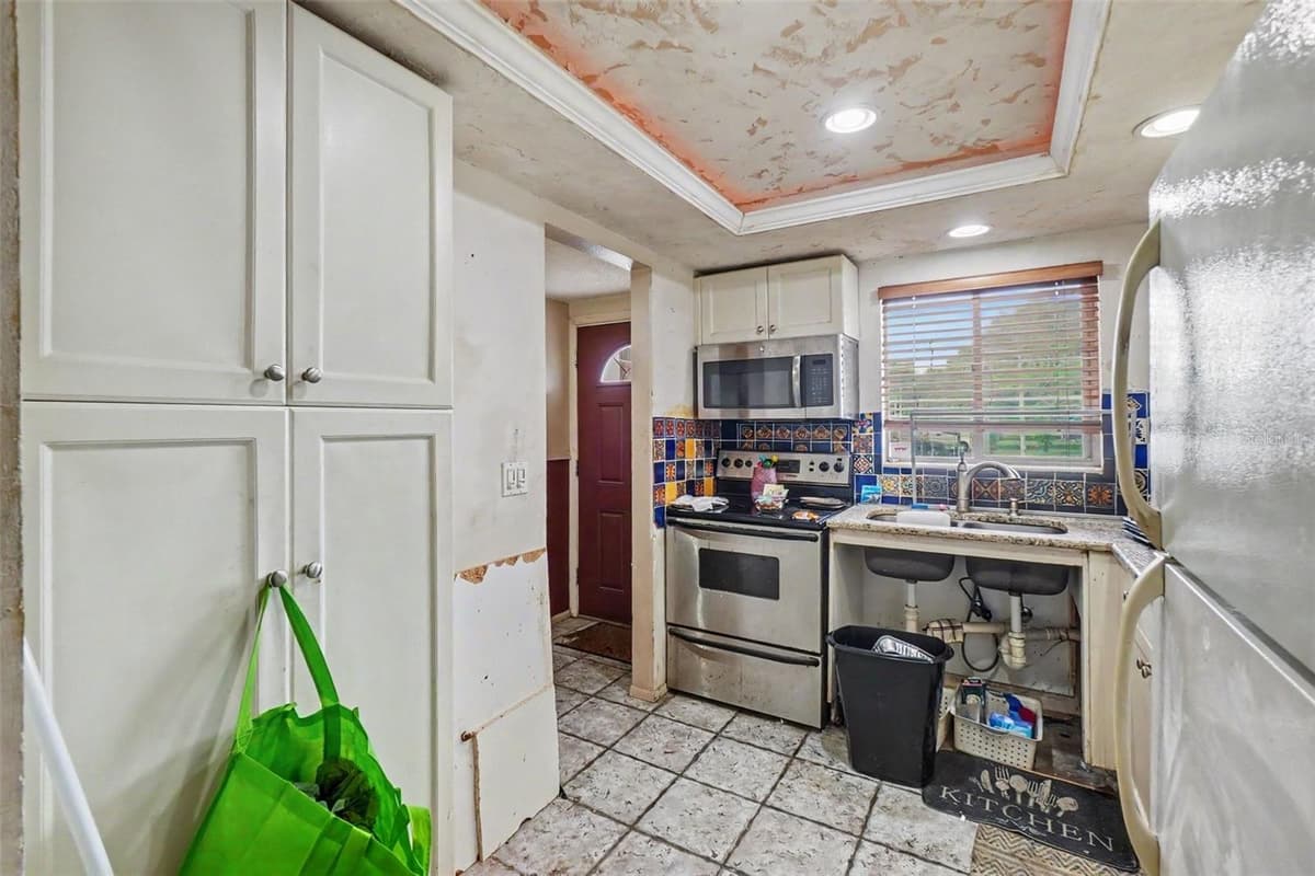 4009 LAKE BAYSHORE DRIVE — photo 13 of 30