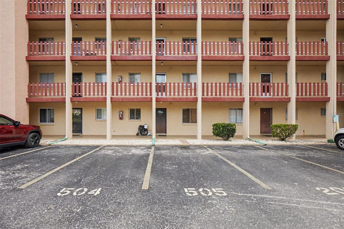 4009 LAKE BAYSHORE DRIVE — photo 1 of 30