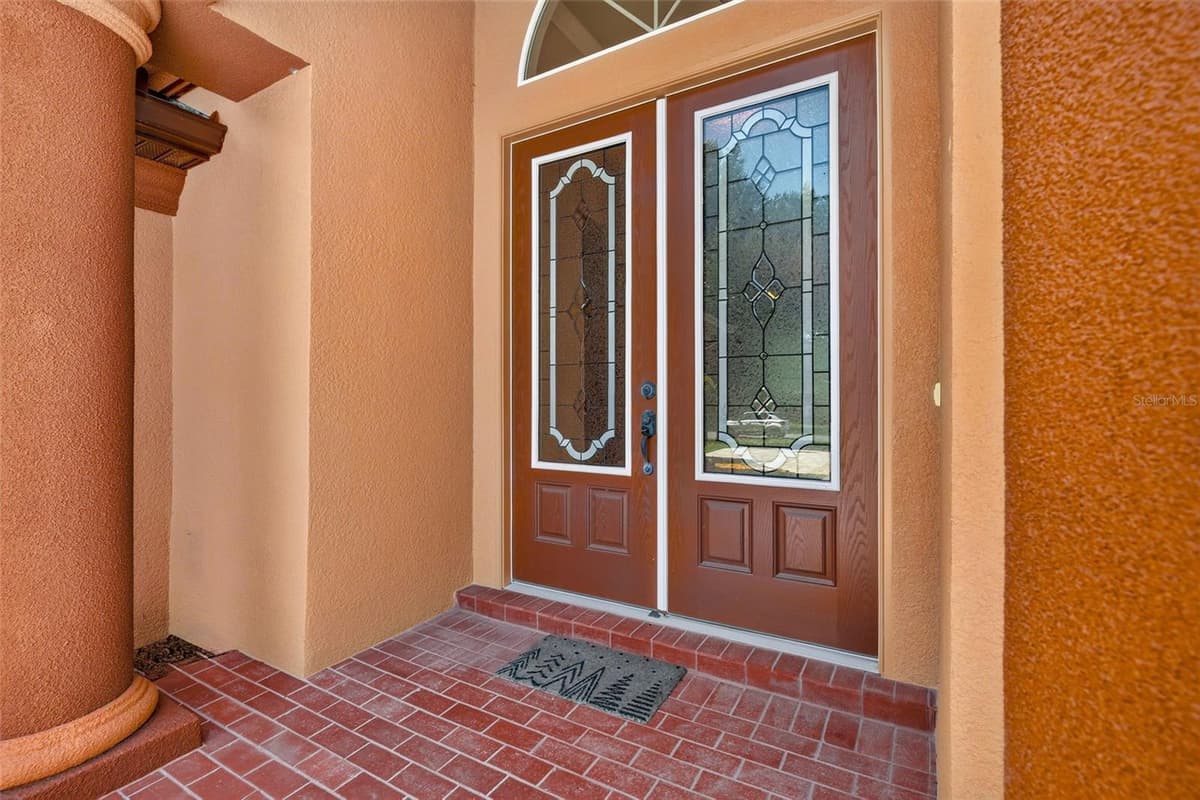 12470 HUNTINGTON WOODS AVENUE — photo 8 of 61