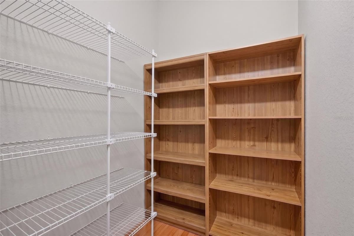 12470 HUNTINGTON WOODS AVENUE — photo 42 of 61