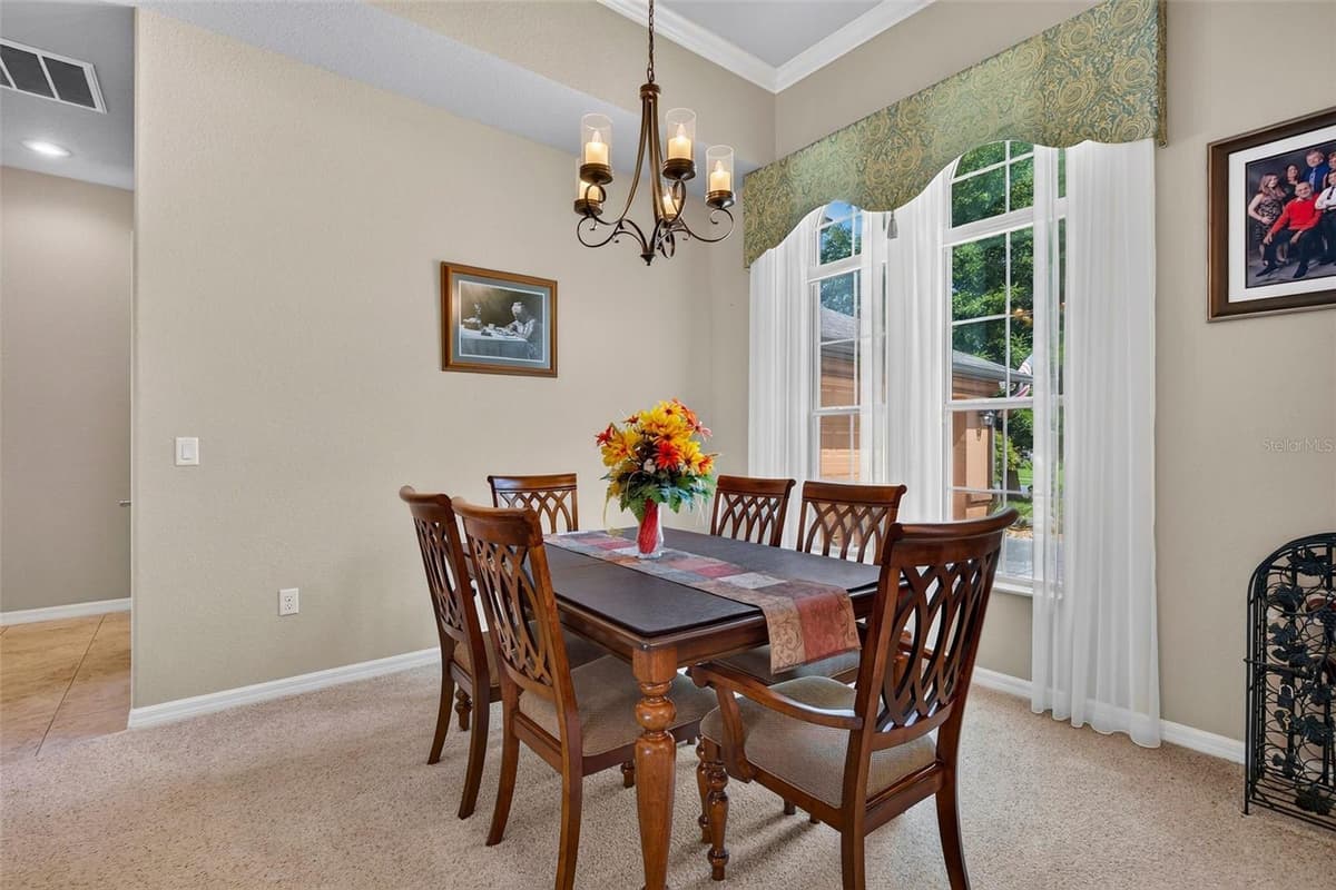 12470 HUNTINGTON WOODS AVENUE — photo 16 of 61