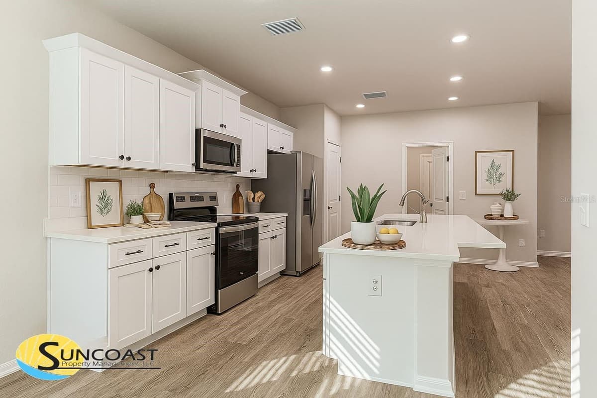4744 RAINBOW DRIVE — photo 9 of 24