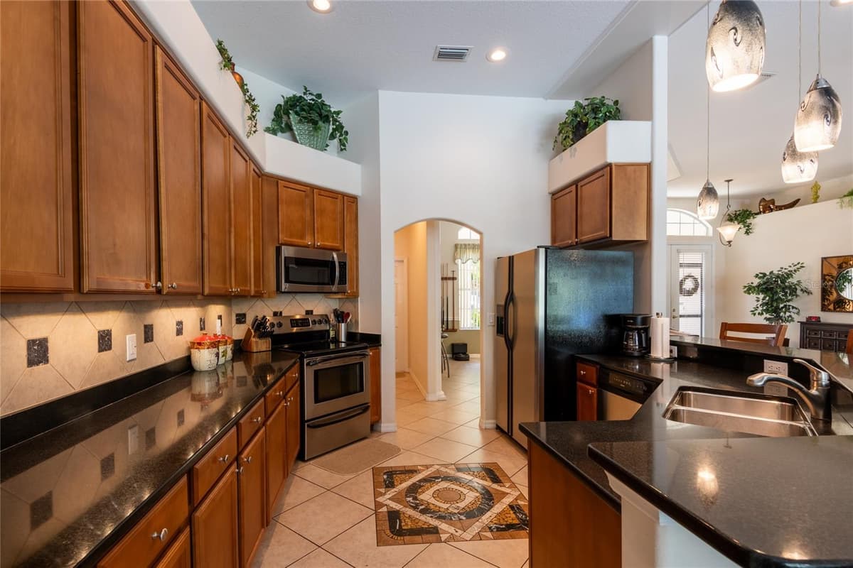 21023 LOS CABOS COURT — photo 15 of 40