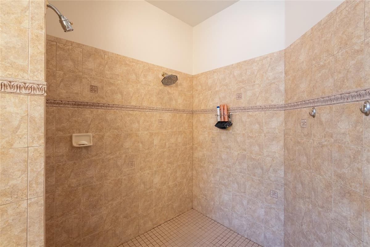 21023 LOS CABOS COURT — photo 22 of 40