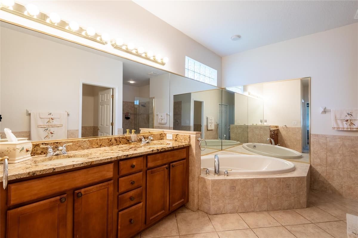 21023 LOS CABOS COURT — photo 19 of 40
