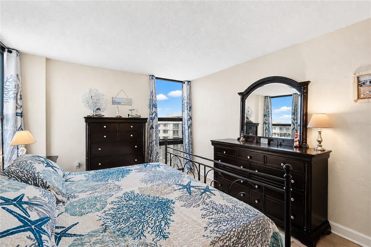 3051 ATLANTIC AVENUE — photo 15 of 30