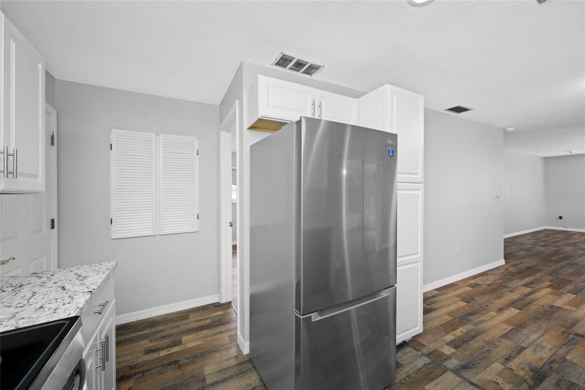 3259 PARKWAY PLACE — photo 28 of 57