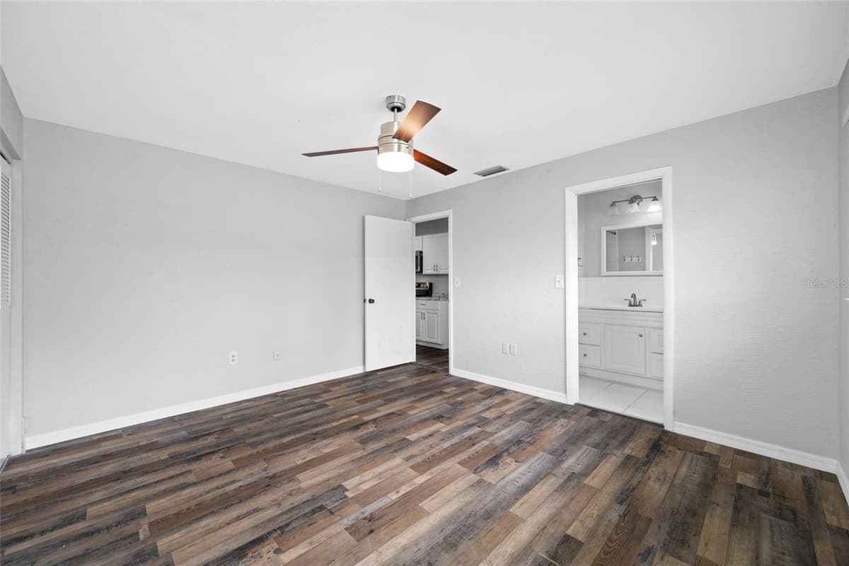 3259 PARKWAY PLACE — photo 35 of 57
