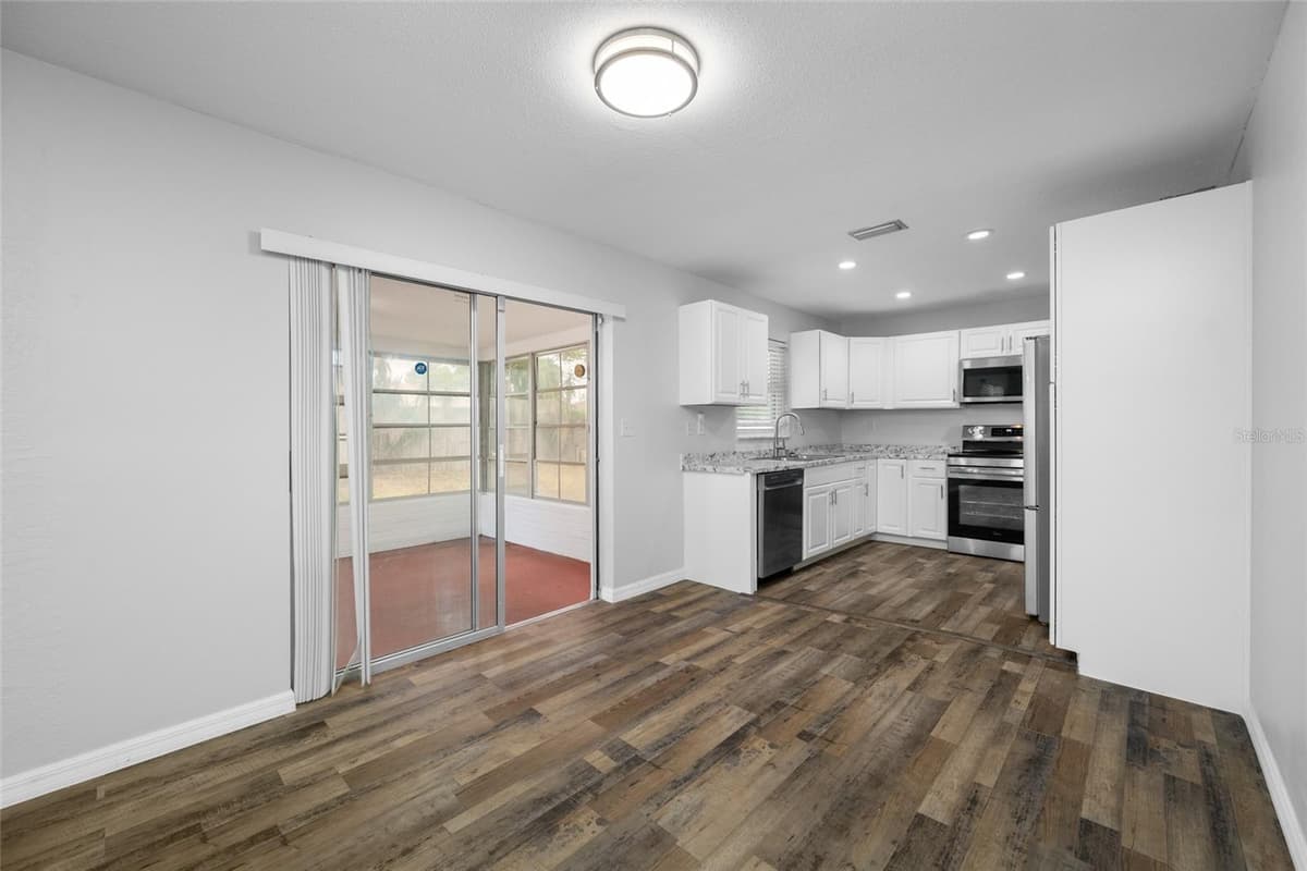 3259 PARKWAY PLACE — photo 20 of 57