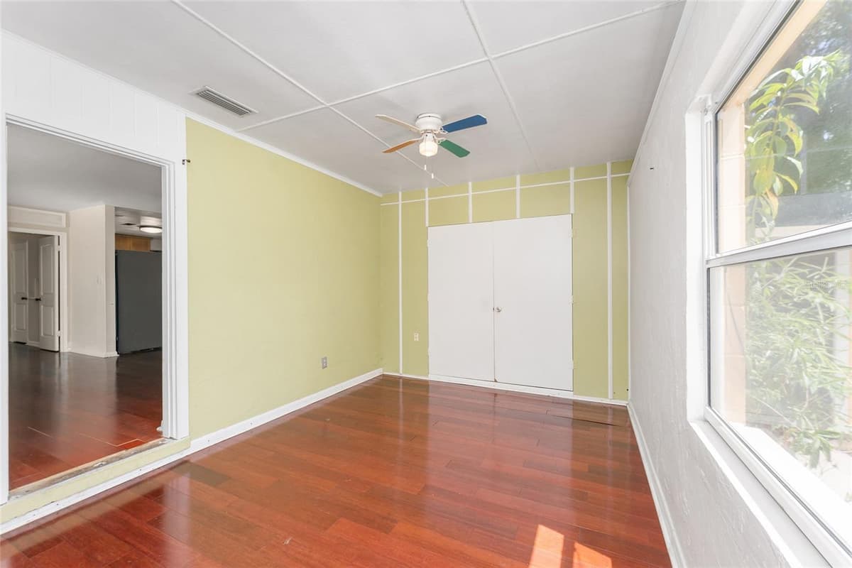1038 14TH AVENUE — photo 12 of 68