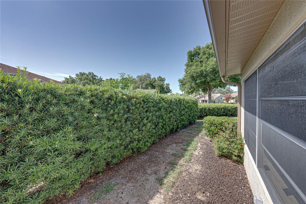 6232 HUNTINGTON DRIVE — photo 52 of 60