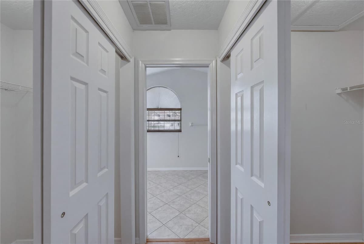 6232 HUNTINGTON DRIVE — photo 31 of 60
