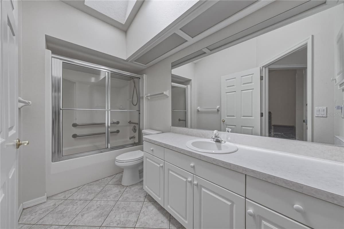 6232 HUNTINGTON DRIVE — photo 41 of 60
