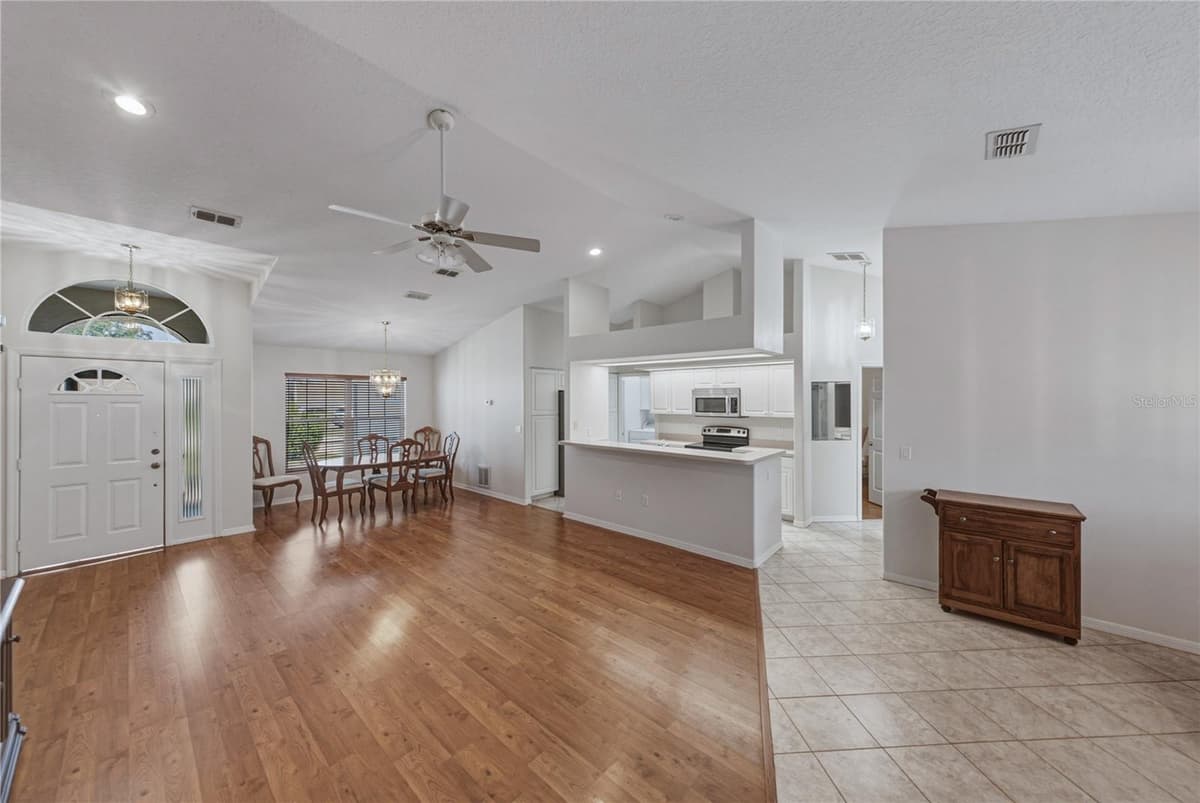 6232 HUNTINGTON DRIVE — photo 11 of 60