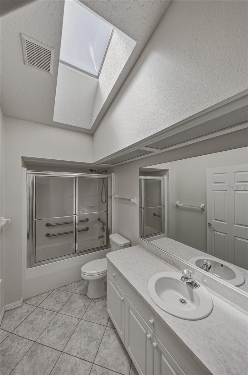 6232 HUNTINGTON DRIVE — photo 42 of 60