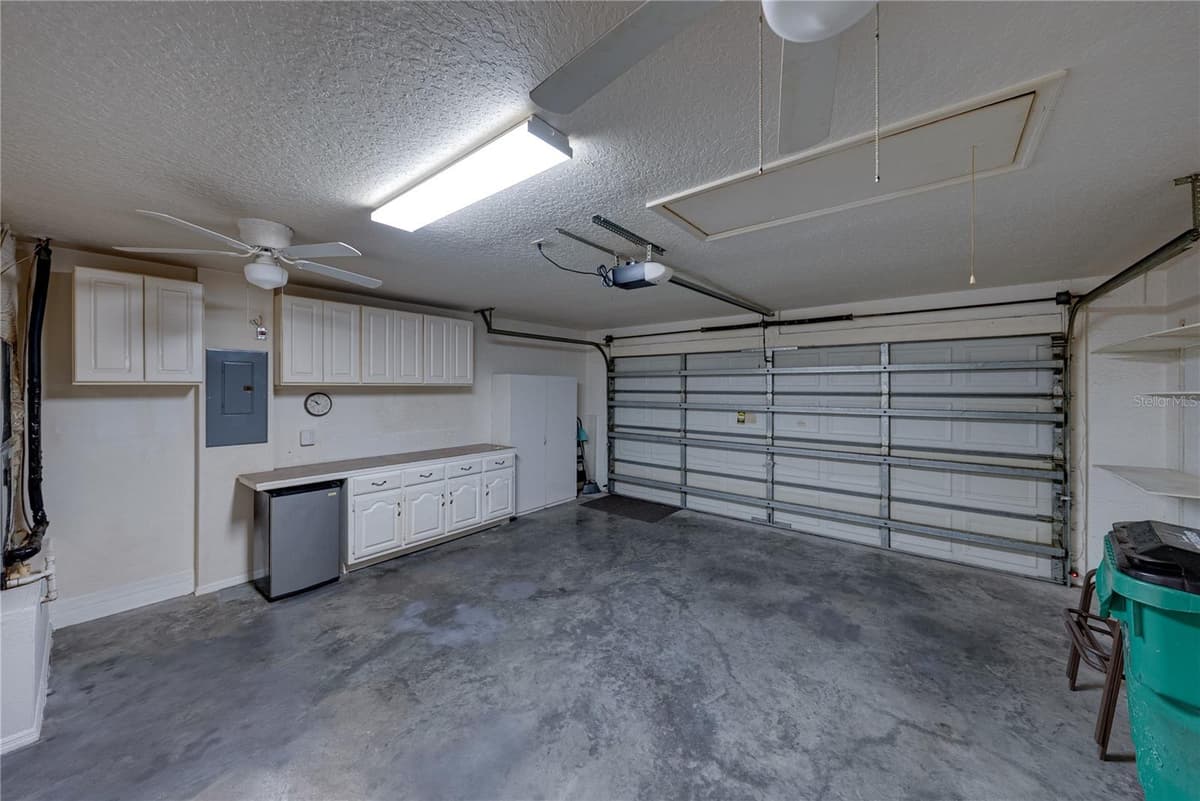 6232 HUNTINGTON DRIVE — photo 46 of 60