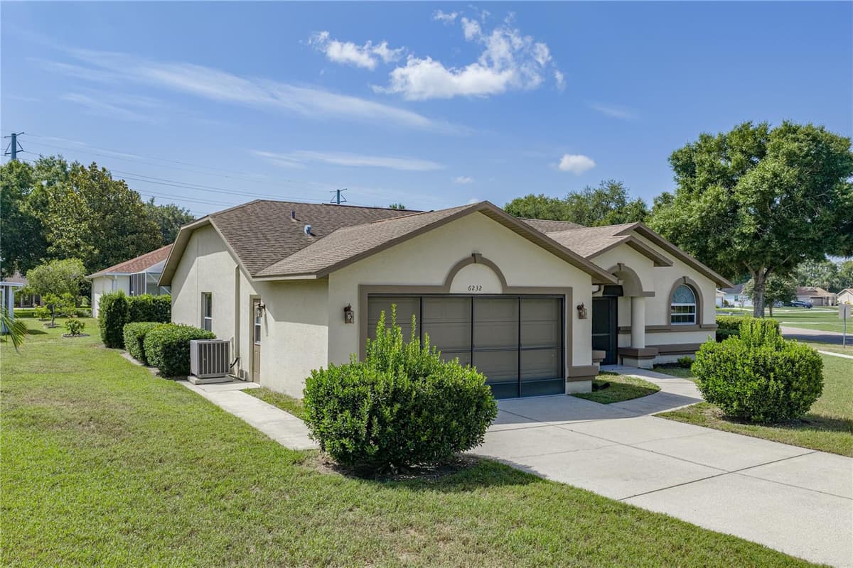 6232 HUNTINGTON DRIVE — photo 4 of 60