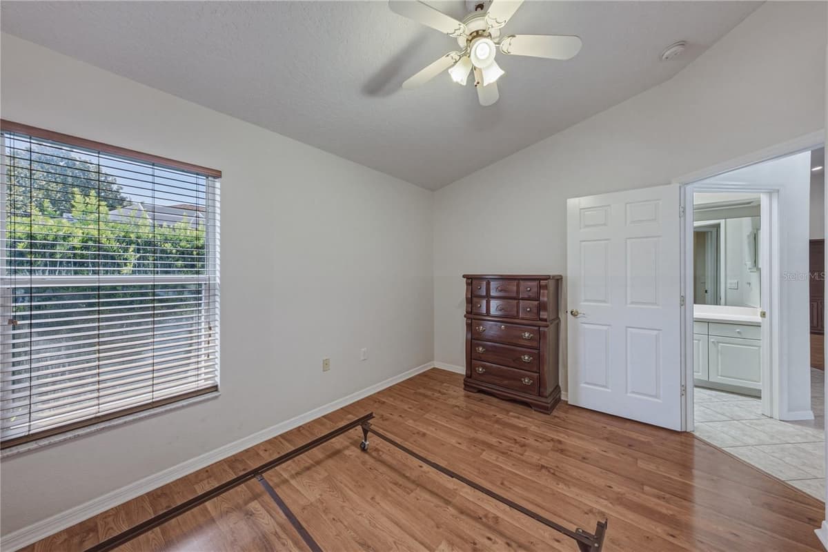 6232 HUNTINGTON DRIVE — photo 40 of 60
