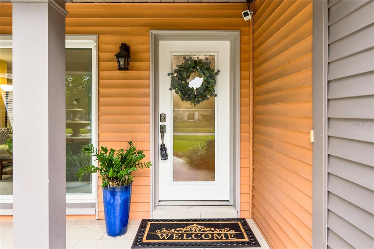2504 FORFARSHIRE DRIVE — photo 4 of 45