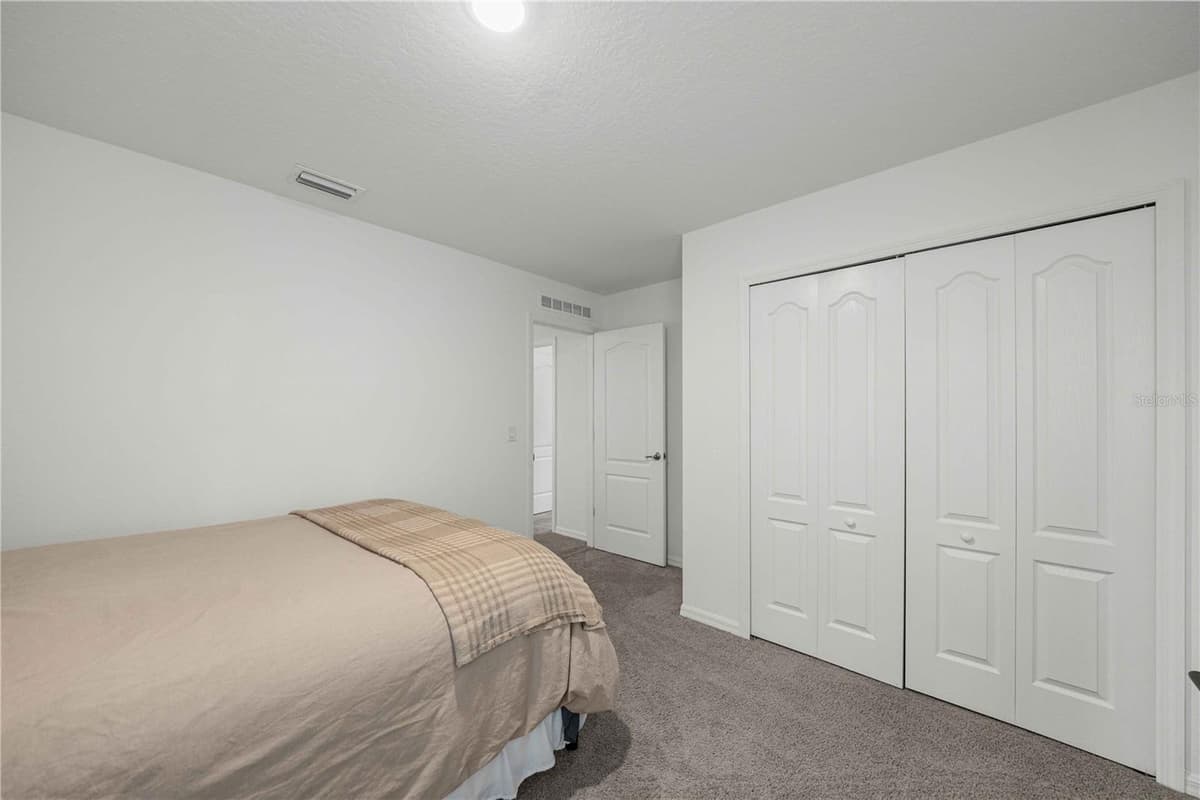 826 244TH DRIVE — photo 17 of 43