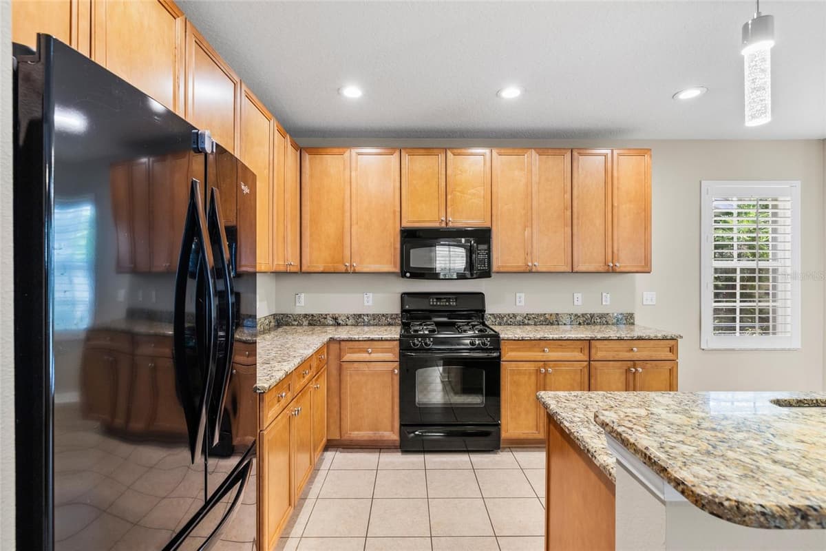 5906 BEACONPARK STREET — photo 22 of 81