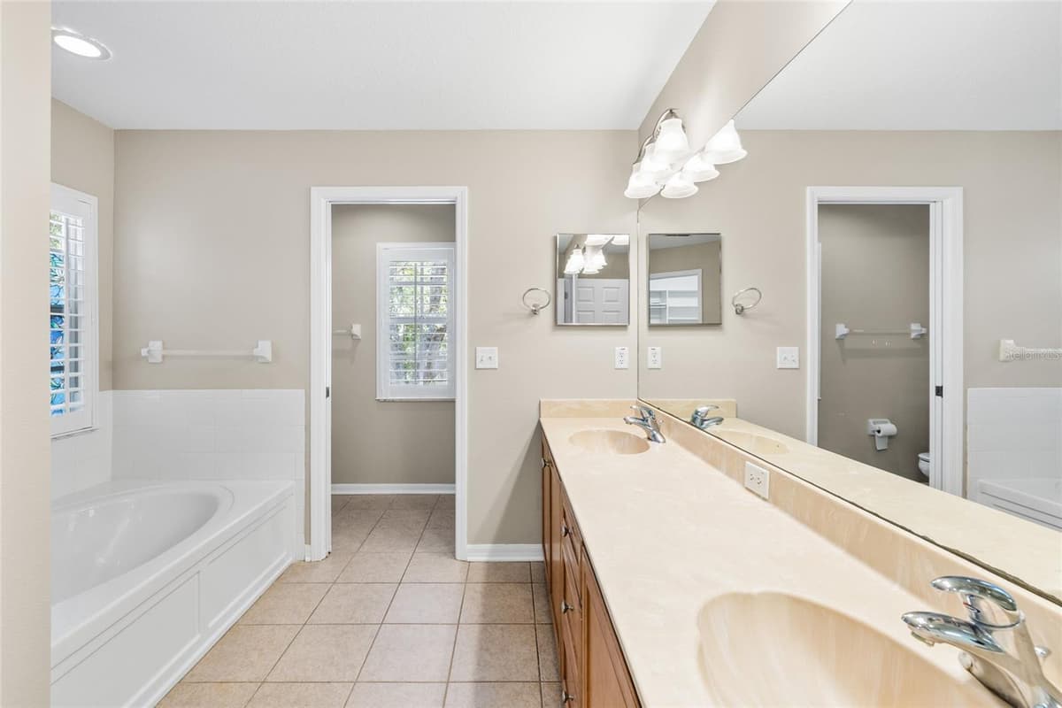 5906 BEACONPARK STREET — photo 36 of 81
