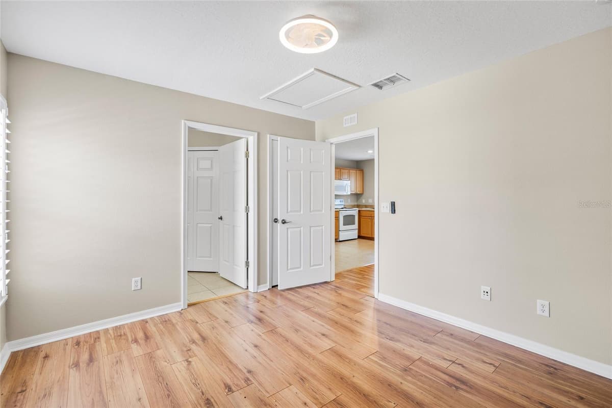 5906 BEACONPARK STREET — photo 55 of 81