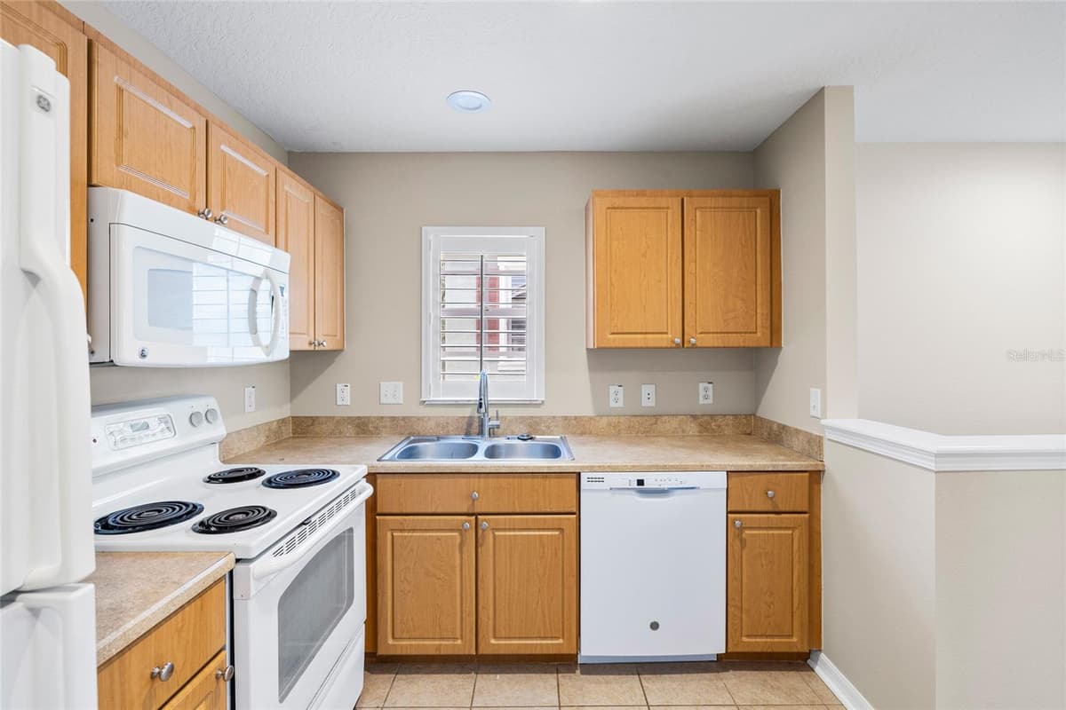 5906 BEACONPARK STREET — photo 51 of 81