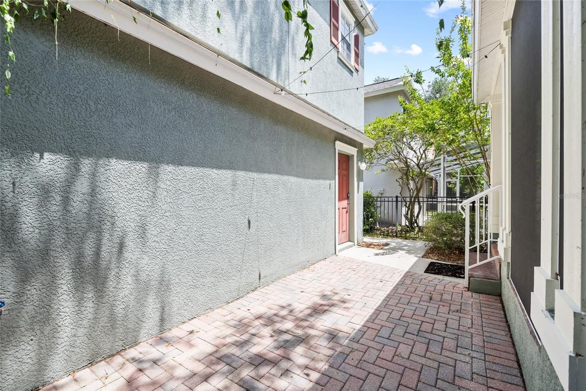 5906 BEACONPARK STREET — photo 48 of 81