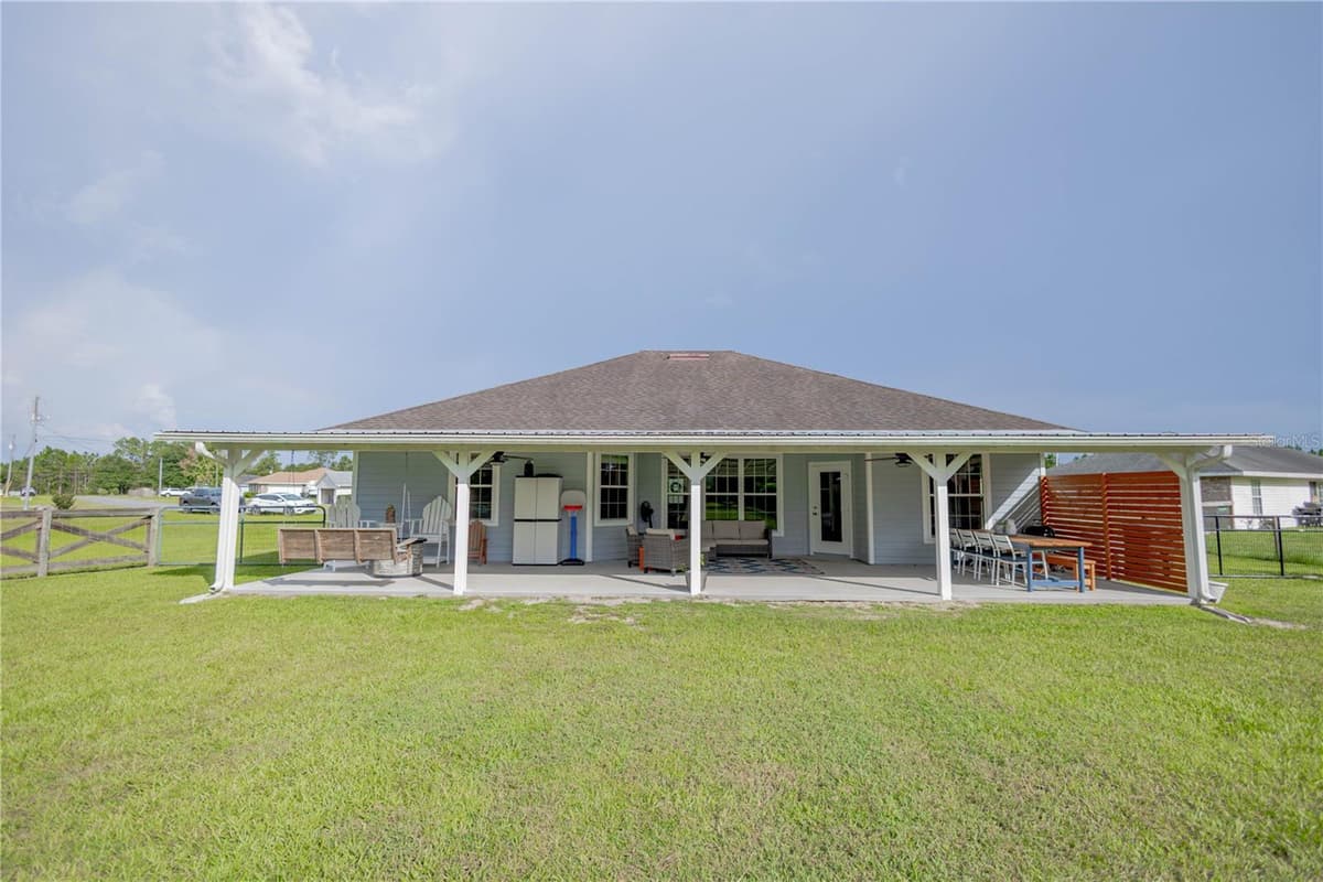 568 GERALD CONNER DRIVE — photo 10 of 50