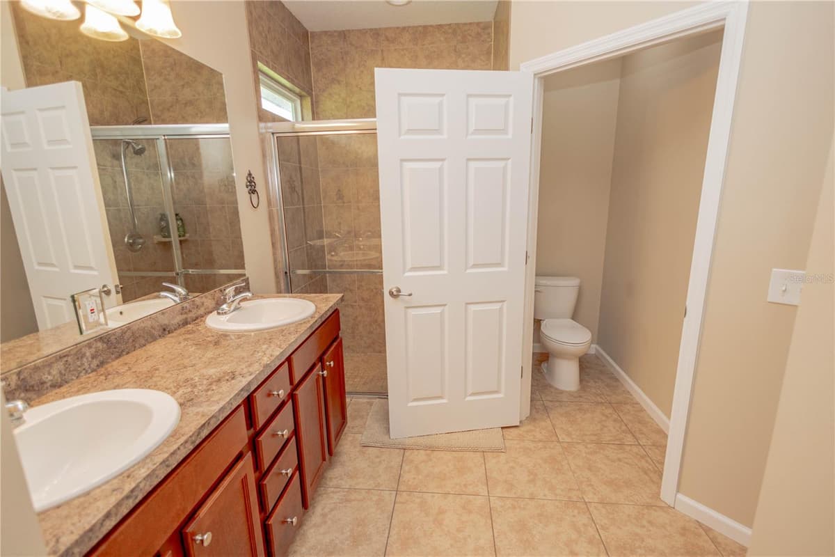 568 GERALD CONNER DRIVE — photo 23 of 50
