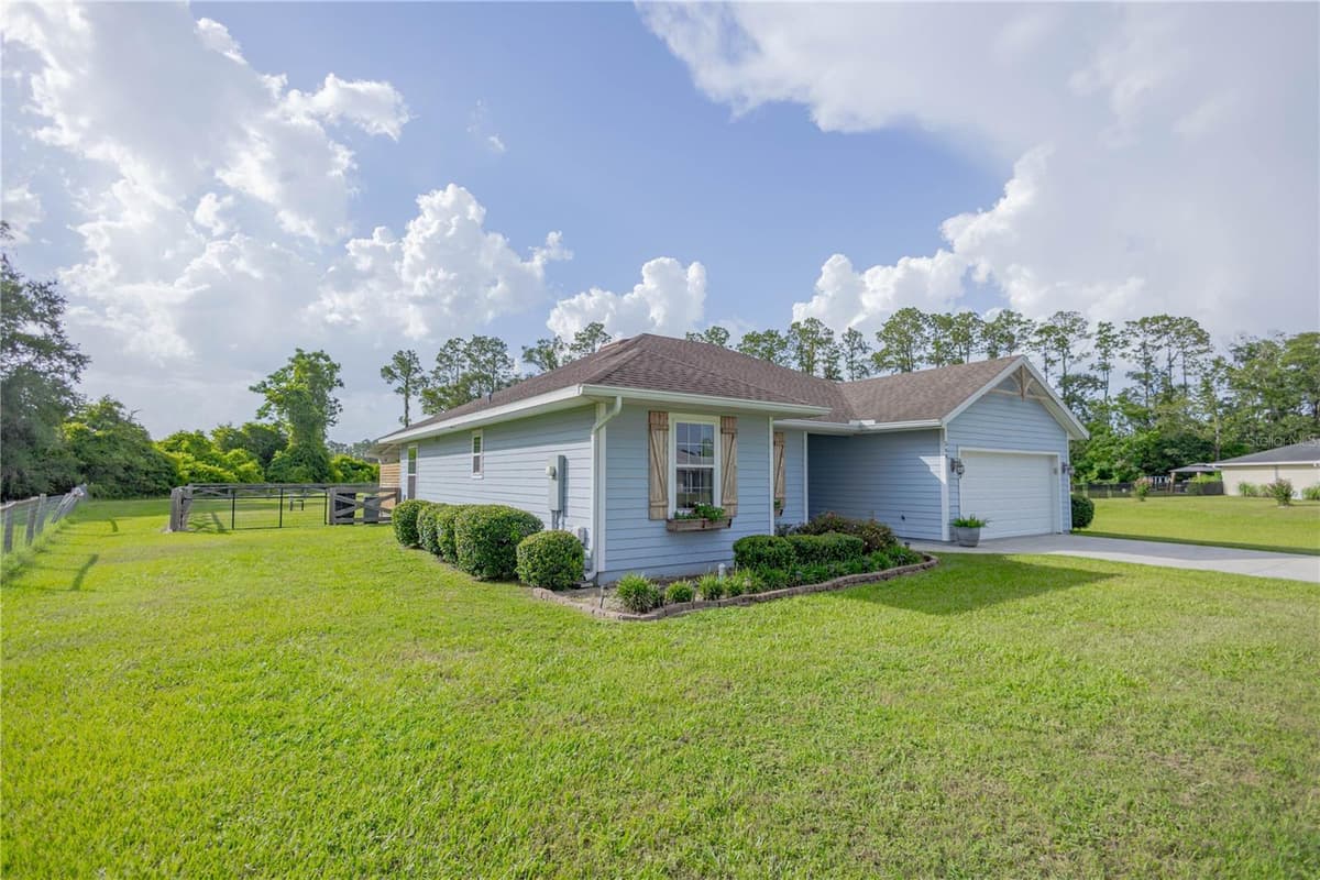568 GERALD CONNER DRIVE — photo 13 of 50
