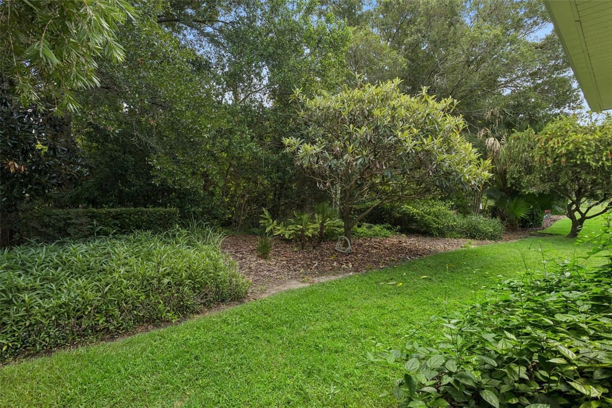 8270 BRIDGEPORT BAY CIRCLE — photo 36 of 82