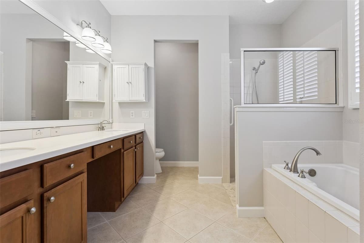 8270 BRIDGEPORT BAY CIRCLE — photo 28 of 82