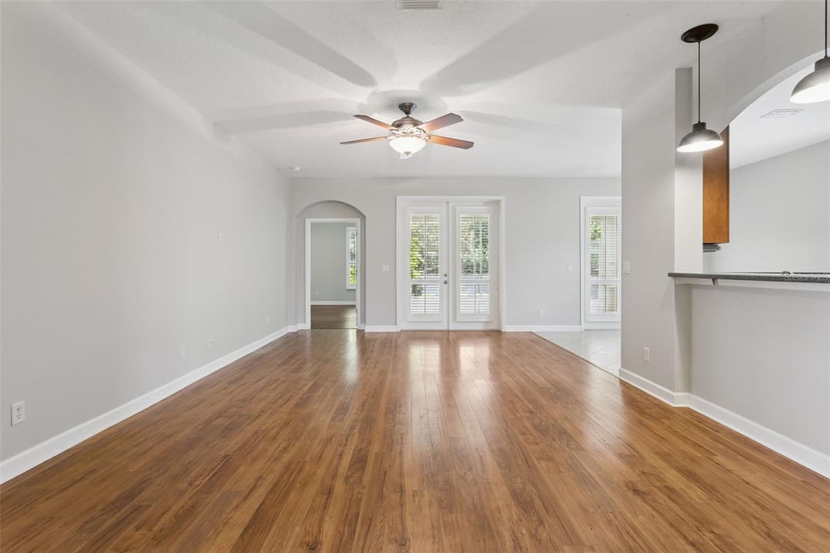 8270 BRIDGEPORT BAY CIRCLE — photo 8 of 82