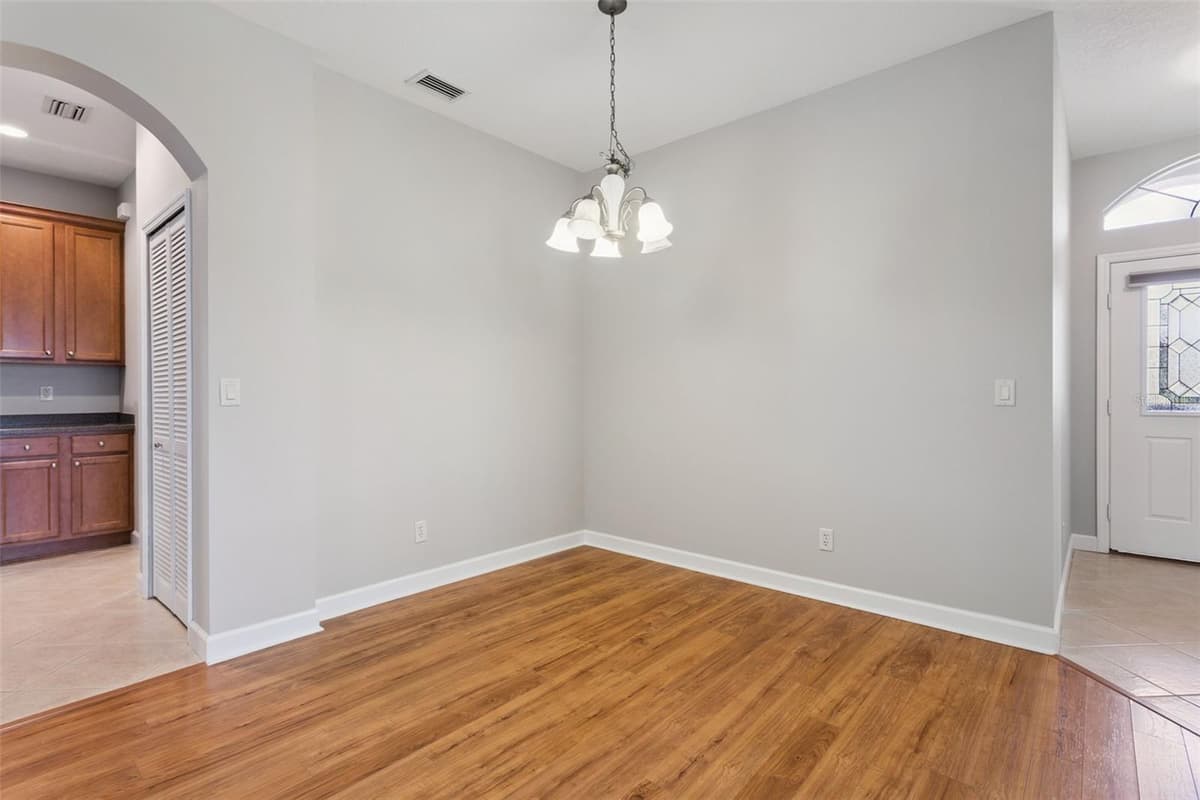 8270 BRIDGEPORT BAY CIRCLE — photo 10 of 82