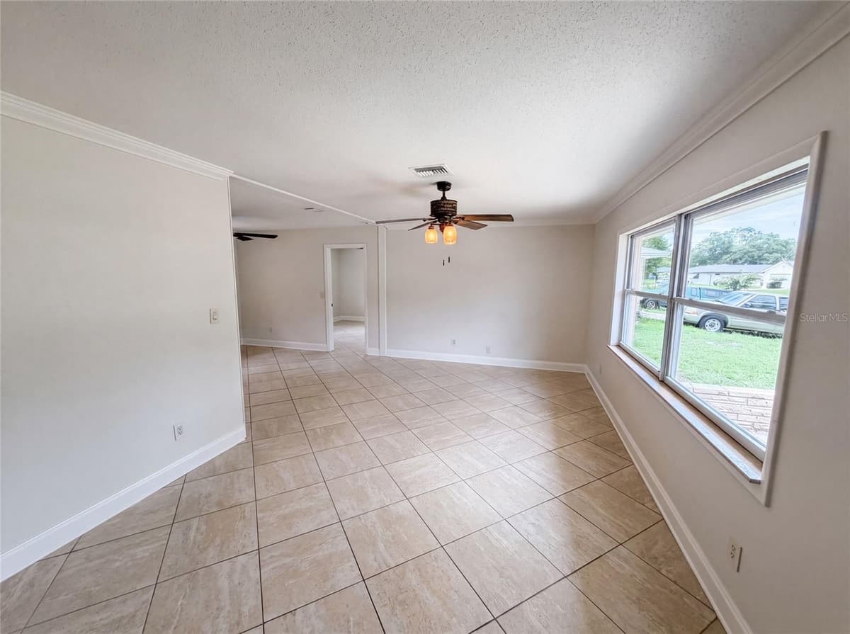2223 CONIFER AVENUE — photo 8 of 26