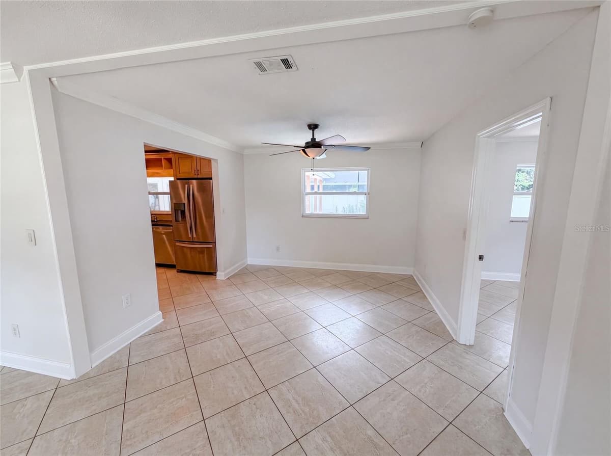 2223 CONIFER AVENUE — photo 7 of 26
