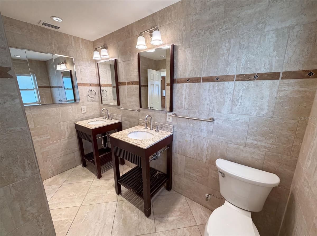 2223 CONIFER AVENUE — photo 15 of 26